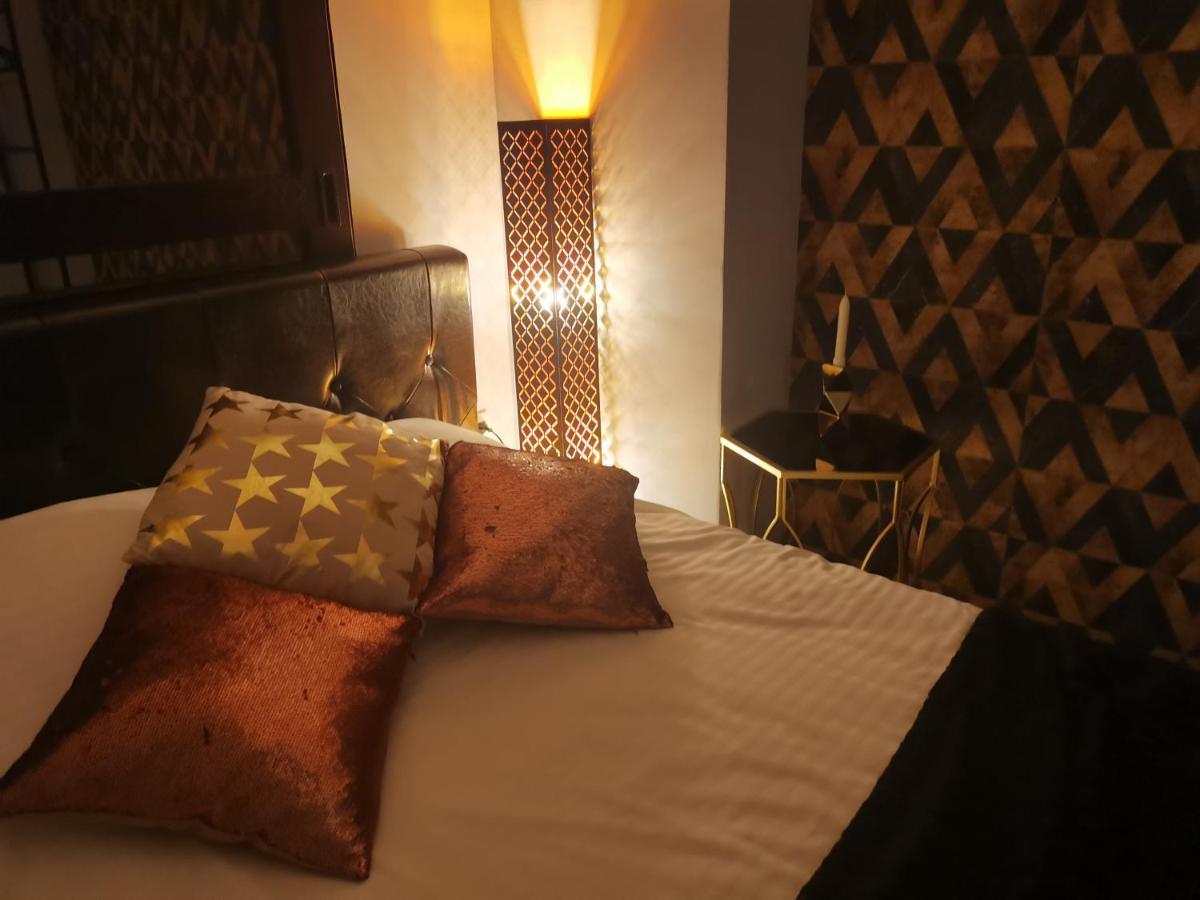 Chic Boutique Apart Sinaia Bagian luar foto